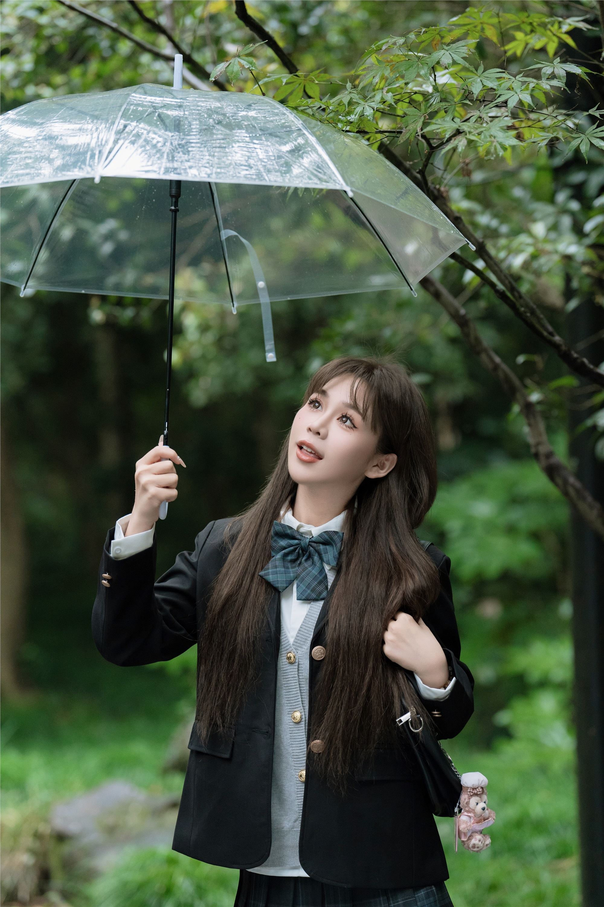 YITUYU艺图语 2025.01.05 深色jk 泡芙小方